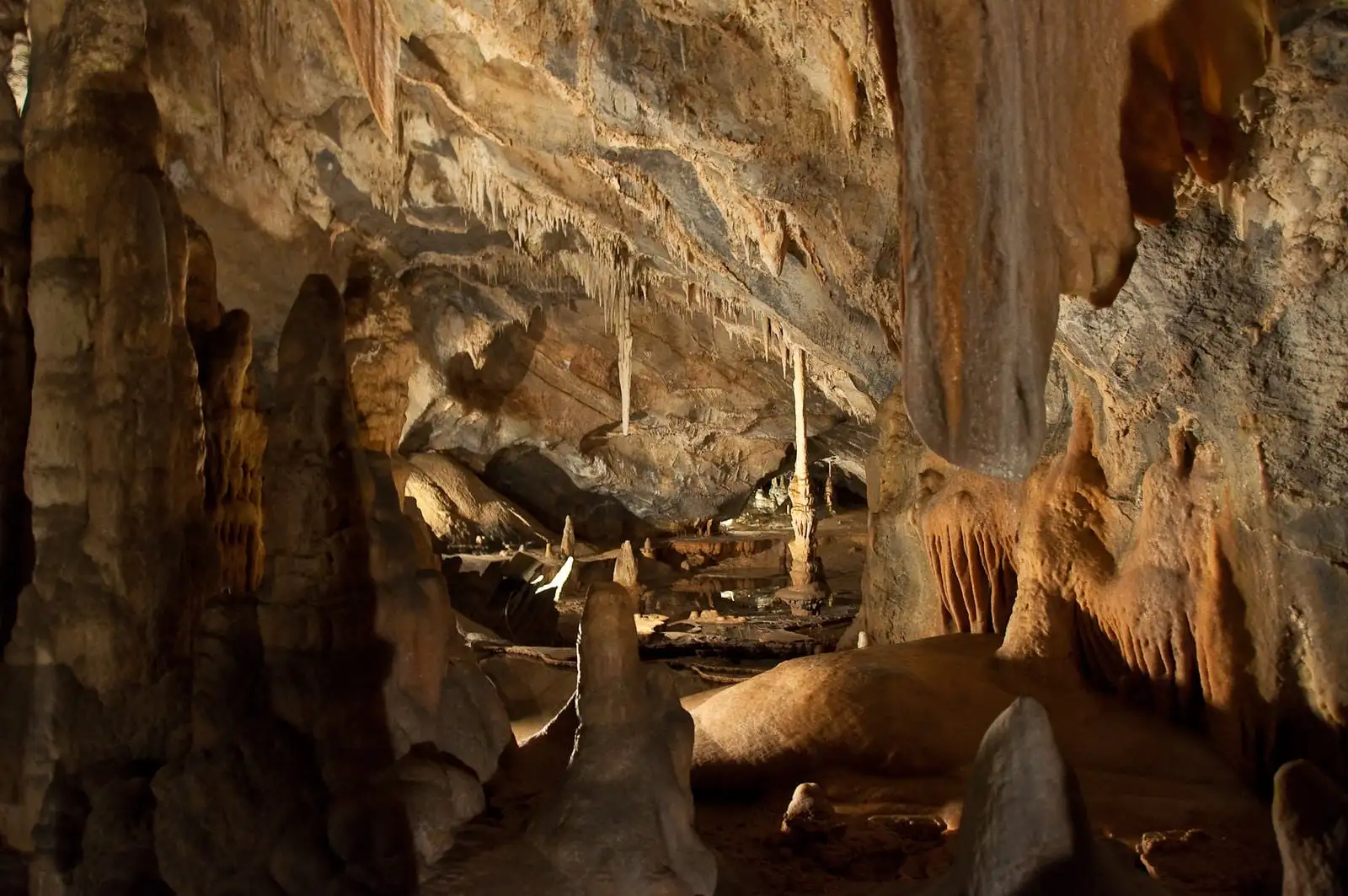 Grotte-di-toirano
